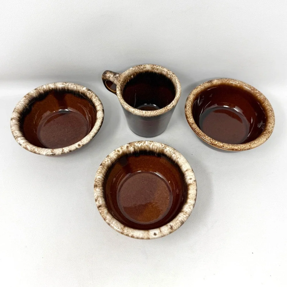 Hull Brown Drip Glaze 5 3/8